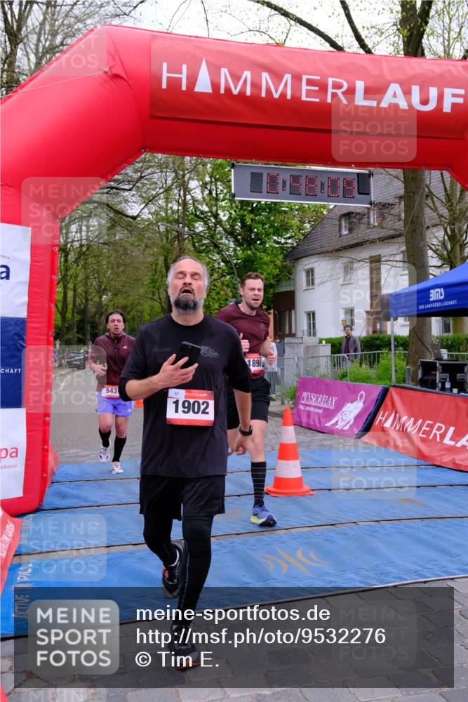 19.04.2026 - Hammer Lauf Tim E. http://msf.ph/oto/9532276 19.04.2026 10:33:17 Ziel 308, 543, 1021, 1794, 1898, 1902 meine-sportfotos.de