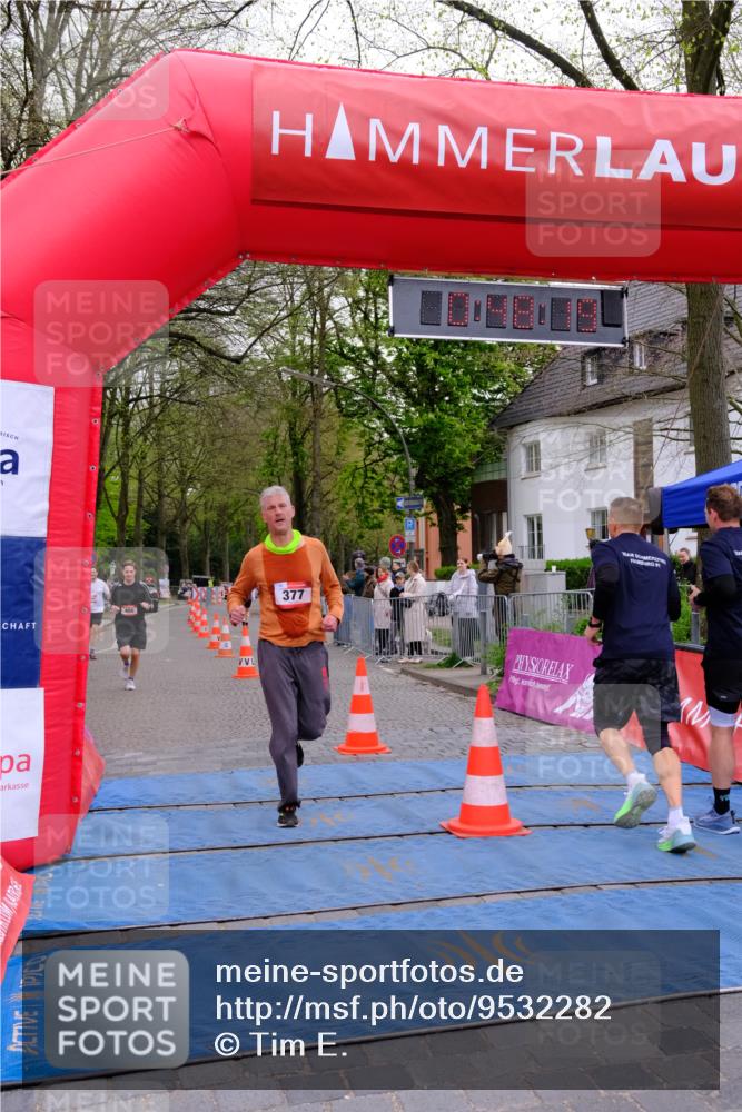19.04.2026 - Hammer Lauf Tim E. http://msf.ph/oto/9532282 19.04.2026 10:33:27 Ziel 128, 130, 246, 377, 400, 1602, 1641 meine-sportfotos.de