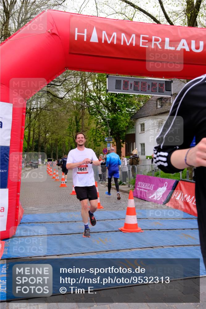 19.04.2026 - Hammer Lauf Tim E. http://msf.ph/oto/9532313 19.04.2026 10:33:31 Ziel 128, 130, 155, 246, 377, 400, 645, 1124, 1200, 1602, 1641 meine-sportfotos.de