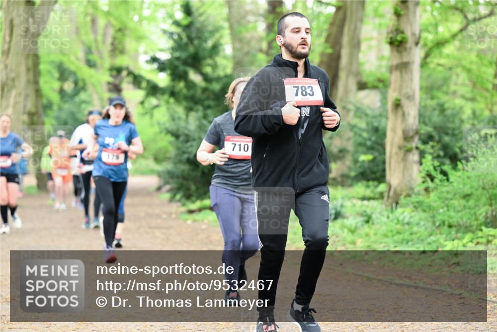 19.04.2026 - Hammer Lauf Dr. Thomas Lammeyer http://msf.ph/oto/9532467 19.04.2026 10:11:17 Laufen 710, 783 meine-sportfotos.de
