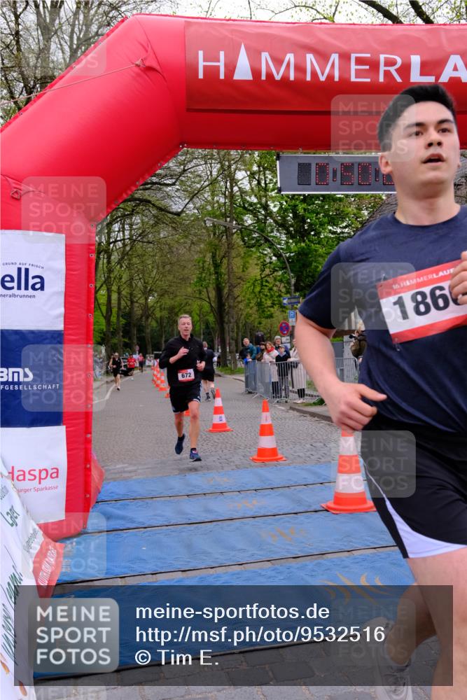 19.04.2026 - Hammer Lauf Tim E. http://msf.ph/oto/9532516 19.04.2026 10:35:11 Ziel 200, 234, 672, 1004, 1010, 1141, 1150, 1866 meine-sportfotos.de