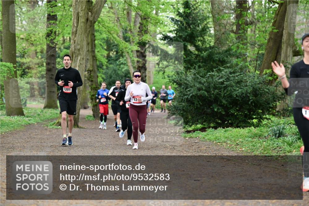 19.04.2026 - Hammer Lauf Dr. Thomas Lammeyer http://msf.ph/oto/9532583 19.04.2026 10:11:38 Laufen 1201 meine-sportfotos.de
