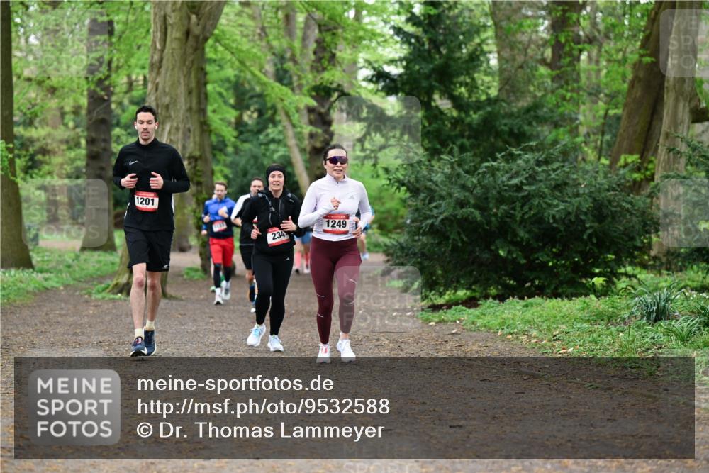 19.04.2026 - Hammer Lauf Dr. Thomas Lammeyer http://msf.ph/oto/9532588 19.04.2026 10:11:39 Laufen 1201, 1249, 234 meine-sportfotos.de