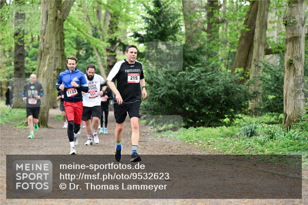 19.04.2026 - Hammer Lauf Dr. Thomas Lammeyer http://msf.ph/oto/9532623 19.04.2026 10:11:44 Laufen 352, 1133, 551, 215 meine-sportfotos.de