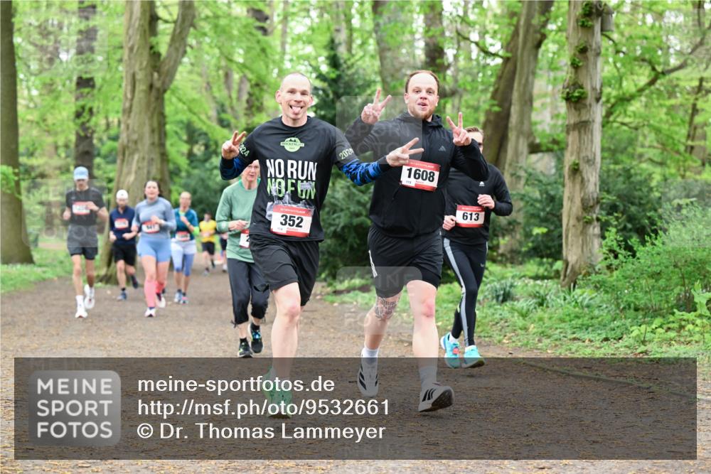 19.04.2026 - Hammer Lauf Dr. Thomas Lammeyer http://msf.ph/oto/9532661 19.04.2026 10:11:50 Laufen 2024, 352, 114, 1608, 115, 613 meine-sportfotos.de