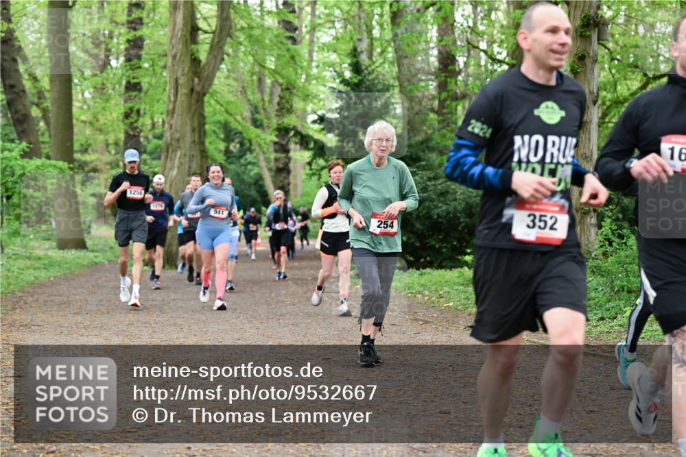 19.04.2026 - Hammer Lauf Dr. Thomas Lammeyer http://msf.ph/oto/9532667 19.04.2026 10:11:51 Laufen 1256, 1275, 941, 254, 2024, 352 meine-sportfotos.de