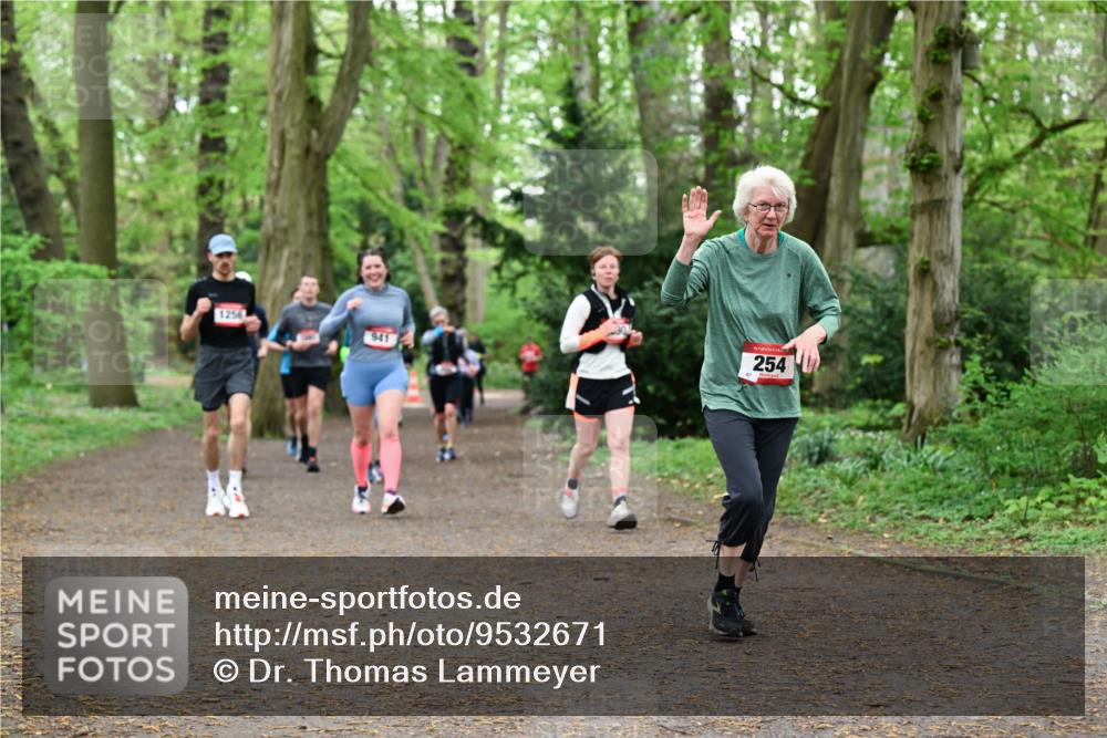 19.04.2026 - Hammer Lauf Dr. Thomas Lammeyer http://msf.ph/oto/9532671 19.04.2026 10:11:52 Laufen 1256, 941, 254 meine-sportfotos.de