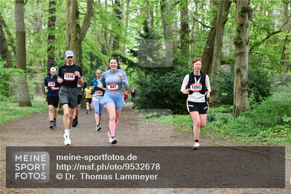 19.04.2026 - Hammer Lauf Dr. Thomas Lammeyer http://msf.ph/oto/9532678 19.04.2026 10:11:53 Laufen 1279, 1256, 1329, 941, 1290 meine-sportfotos.de