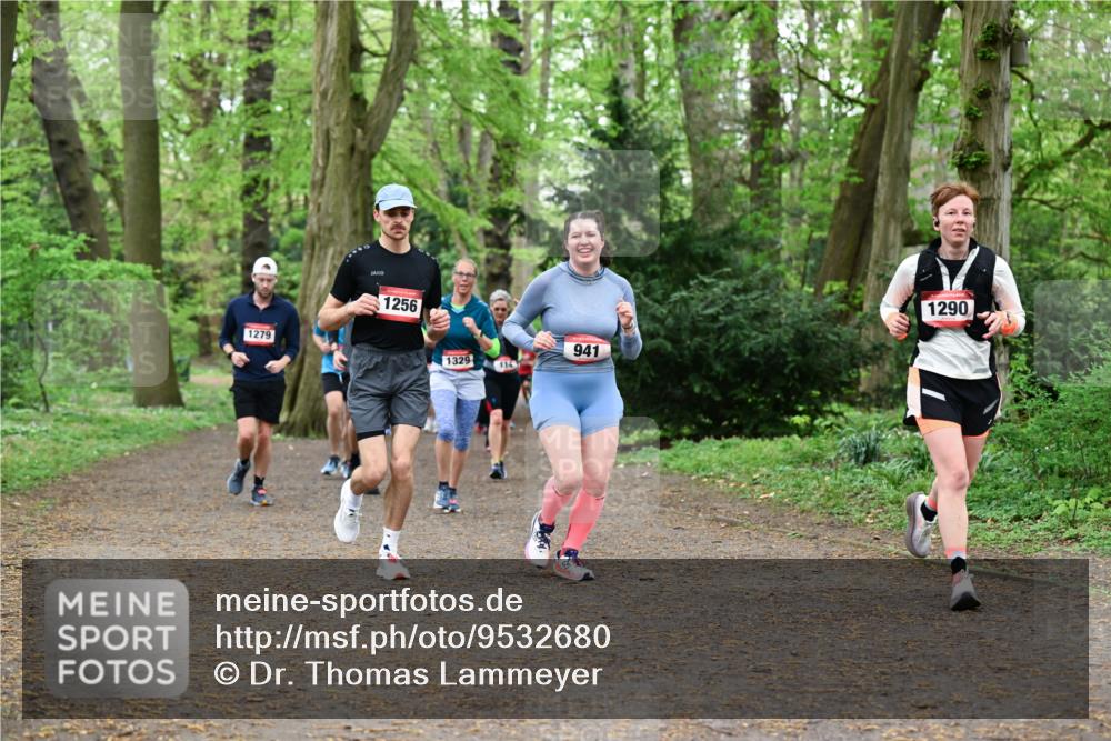 19.04.2026 - Hammer Lauf Dr. Thomas Lammeyer http://msf.ph/oto/9532680 19.04.2026 10:11:54 Laufen 1279, 1256, 1329, 941, 114, 1290 meine-sportfotos.de