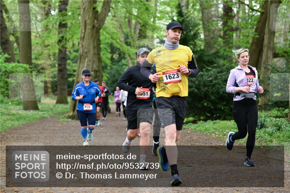 19.04.2026 - Hammer Lauf Dr. Thomas Lammeyer http://msf.ph/oto/9532739 19.04.2026 10:12:04 Laufen 955, 551, 1623, 122 meine-sportfotos.de