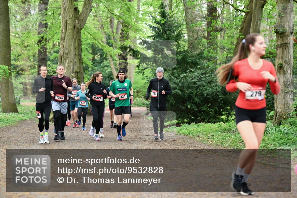 19.04.2026 - Hammer Lauf Dr. Thomas Lammeyer http://msf.ph/oto/9532828 19.04.2026 10:12:18 Laufen 1216, 324, 105, 542, 325, 1793, 279 meine-sportfotos.de