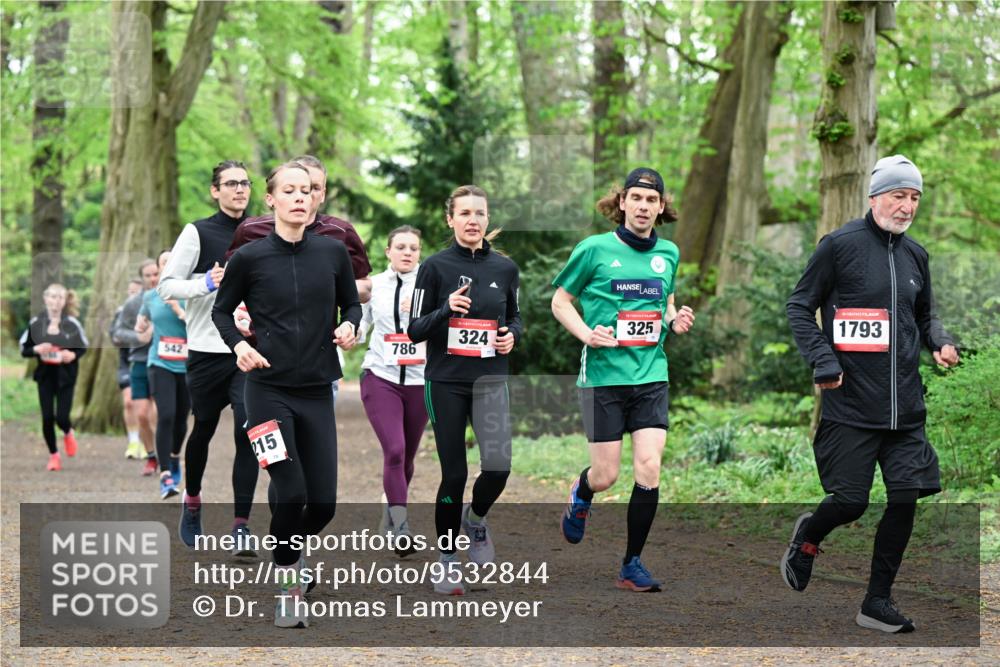 19.04.2026 - Hammer Lauf Dr. Thomas Lammeyer http://msf.ph/oto/9532844 19.04.2026 10:12:21 Laufen 542, 215, 786, 324, 325, 1793 meine-sportfotos.de