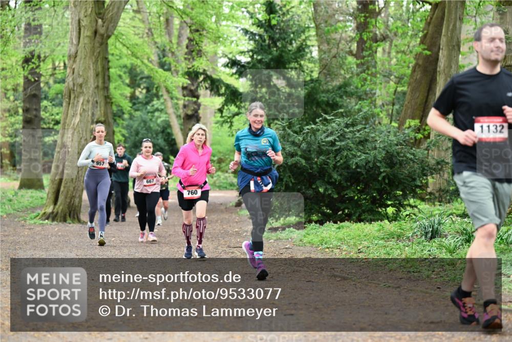 19.04.2026 - Hammer Lauf Dr. Thomas Lammeyer http://msf.ph/oto/9533077 19.04.2026 10:13:00 Laufen 957, 667, 760, 1132 meine-sportfotos.de