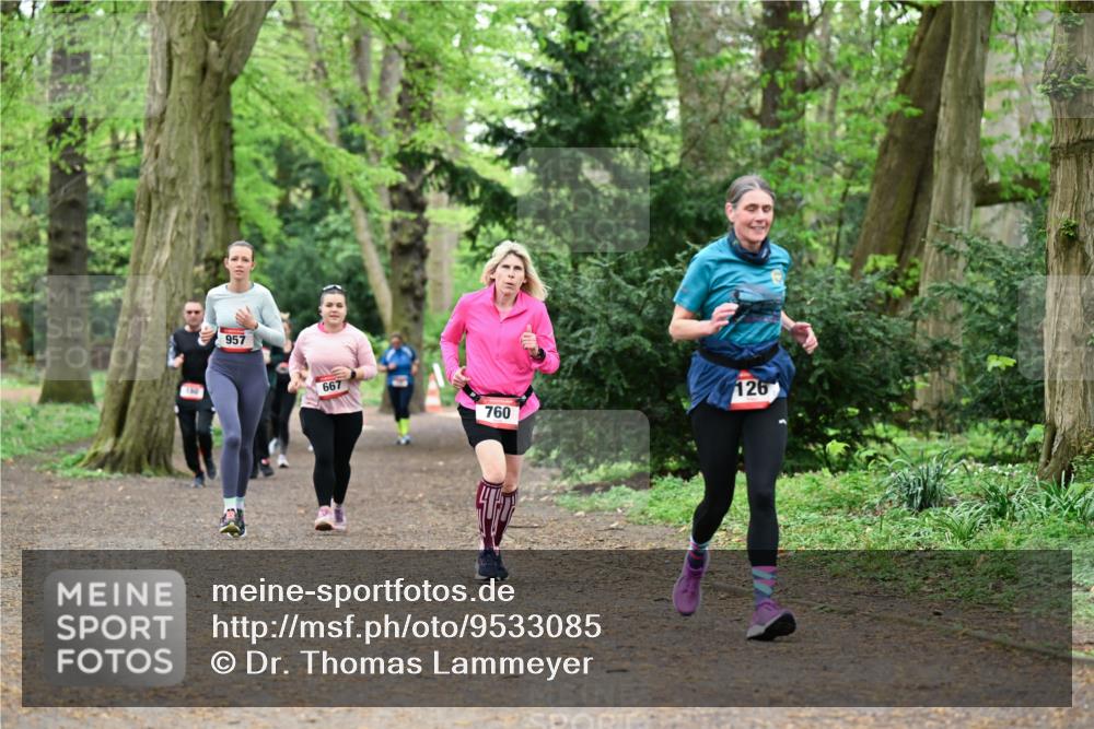 19.04.2026 - Hammer Lauf Dr. Thomas Lammeyer http://msf.ph/oto/9533085 19.04.2026 10:13:01 Laufen 957, 667, 126, 760 meine-sportfotos.de