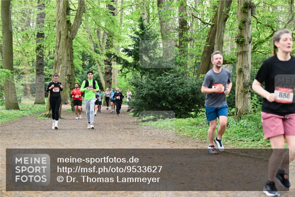 19.04.2026 - Hammer Lauf Dr. Thomas Lammeyer http://msf.ph/oto/9533627 19.04.2026 10:14:46 Laufen 1211, 1298, 1210, 888 meine-sportfotos.de