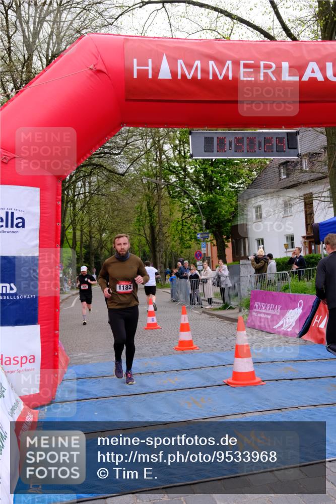 19.04.2026 - Hammer Lauf Tim E. http://msf.ph/oto/9533968 19.04.2026 10:35:32 Ziel 405, 422, 551, 600, 613, 806, 1182 meine-sportfotos.de