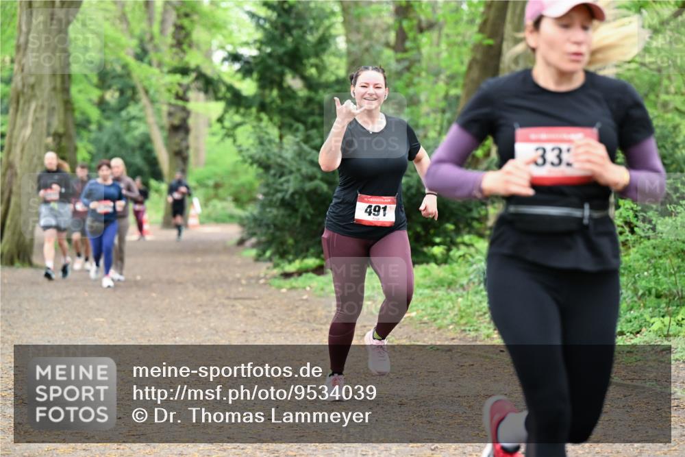 19.04.2026 - Hammer Lauf Dr. Thomas Lammeyer http://msf.ph/oto/9534039 19.04.2026 10:15:50 Laufen 491 meine-sportfotos.de