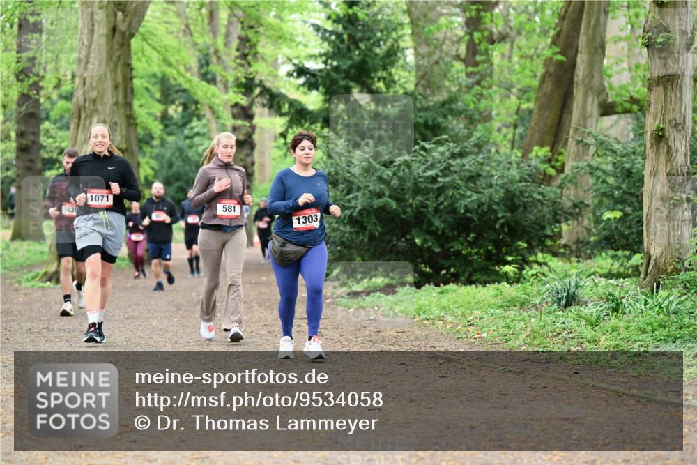 19.04.2026 - Hammer Lauf Dr. Thomas Lammeyer http://msf.ph/oto/9534058 19.04.2026 10:15:55 Laufen 1639, 1071, 581, 1303 meine-sportfotos.de