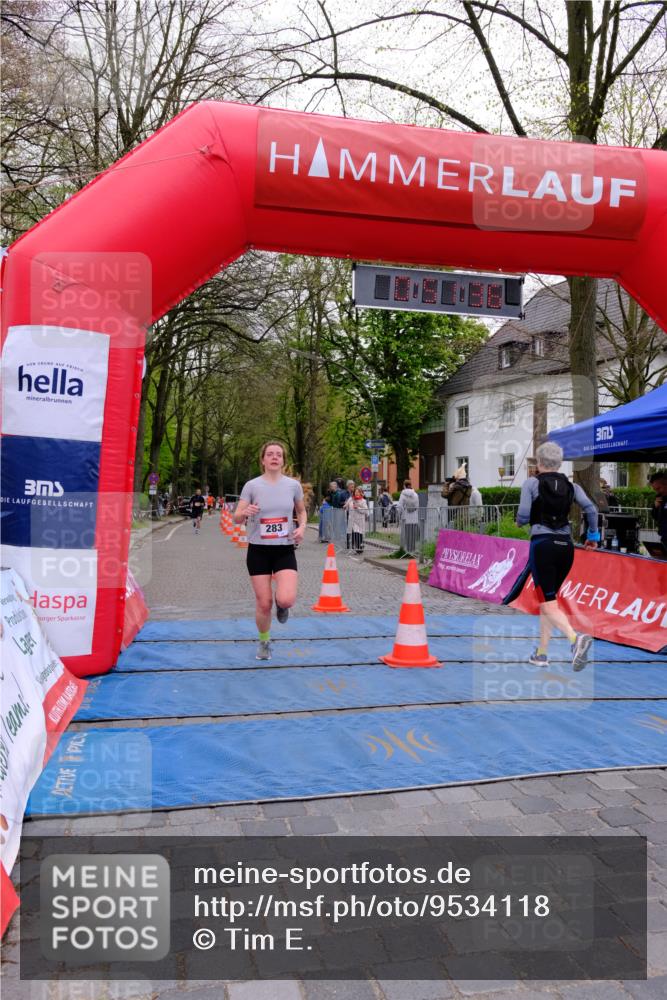 19.04.2026 - Hammer Lauf Tim E. http://msf.ph/oto/9534118 19.04.2026 10:36:44 Ziel 114, 283, 1623, 1744 meine-sportfotos.de