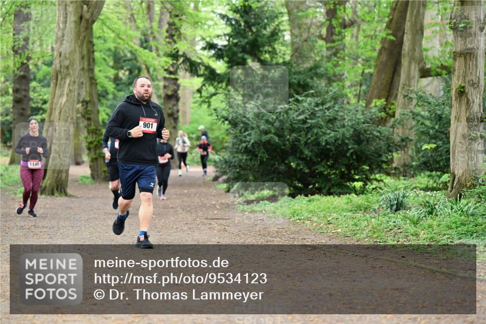 19.04.2026 - Hammer Lauf Dr. Thomas Lammeyer http://msf.ph/oto/9534123 19.04.2026 10:16:02 Laufen 1140, 901 meine-sportfotos.de