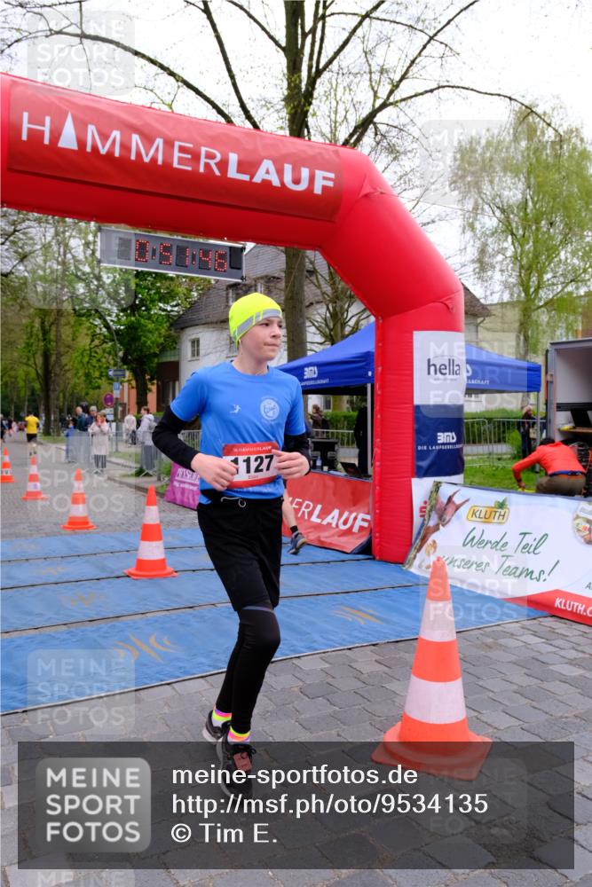 19.04.2026 - Hammer Lauf Tim E. http://msf.ph/oto/9534135 19.04.2026 10:36:53 Ziel 108, 277, 1127, 1279, 1290, 1754 meine-sportfotos.de