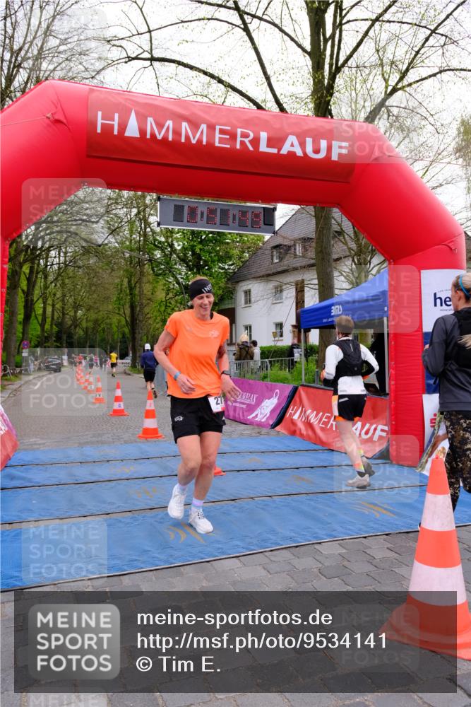 19.04.2026 - Hammer Lauf Tim E. http://msf.ph/oto/9534141 19.04.2026 10:36:57 Ziel 108, 277, 941, 1127, 1279, 1290 meine-sportfotos.de