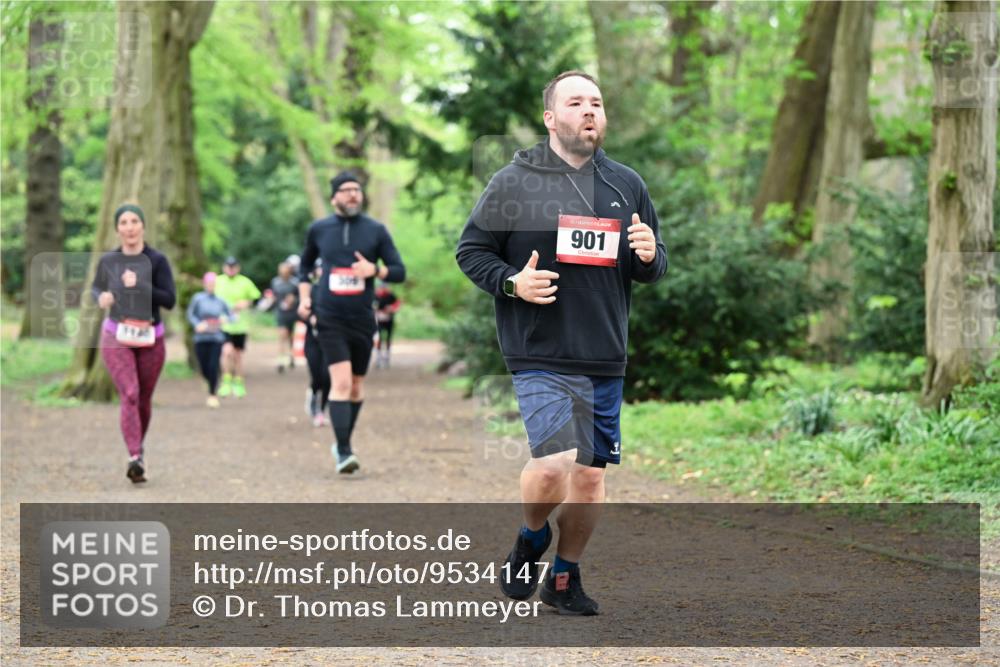19.04.2026 - Hammer Lauf Dr. Thomas Lammeyer http://msf.ph/oto/9534147 19.04.2026 10:16:05 Laufen 901 meine-sportfotos.de