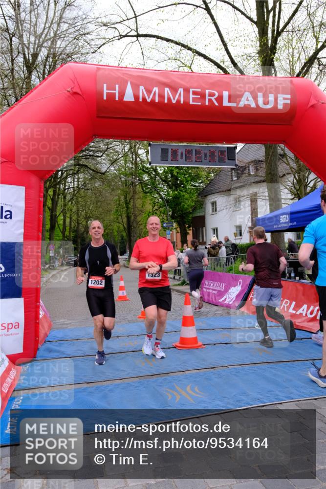 19.04.2026 - Hammer Lauf Tim E. http://msf.ph/oto/9534164 19.04.2026 10:37:12 Ziel 227, 241, 324, 325, 1202, 1215, 1216, 1323, 1772 meine-sportfotos.de