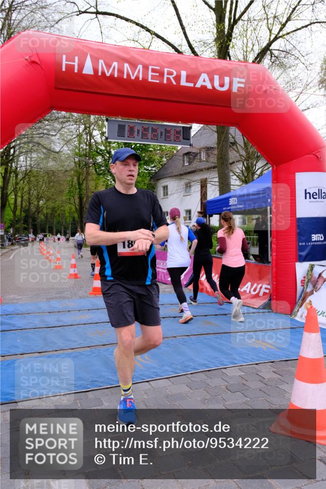 19.04.2026 - Hammer Lauf Tim E. http://msf.ph/oto/9534222 19.04.2026 10:37:44 Ziel 244, 753, 760, 804, 957, 1009, 1859 meine-sportfotos.de