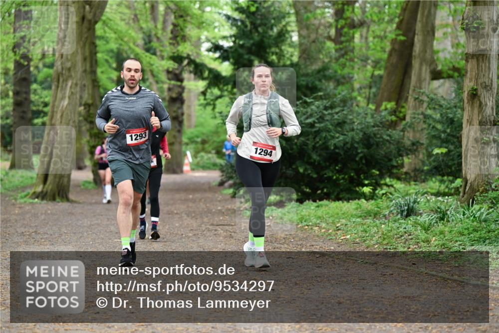 19.04.2026 - Hammer Lauf Dr. Thomas Lammeyer http://msf.ph/oto/9534297 19.04.2026 10:16:19 Laufen 1293, 1294 meine-sportfotos.de