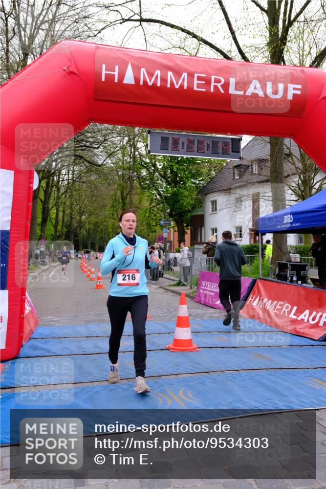 19.04.2026 - Hammer Lauf Tim E. http://msf.ph/oto/9534303 19.04.2026 10:38:22 Ziel 216, 585, 1900, 1901, 1926 meine-sportfotos.de