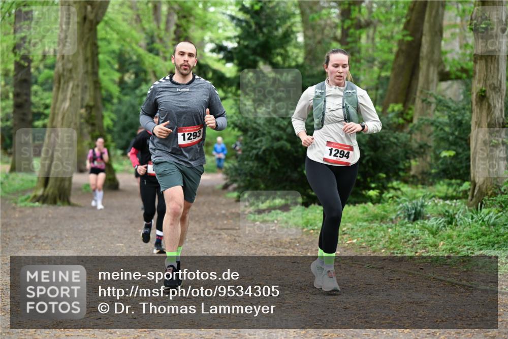 19.04.2026 - Hammer Lauf Dr. Thomas Lammeyer http://msf.ph/oto/9534305 19.04.2026 10:16:20 Laufen 1293, 1294 meine-sportfotos.de