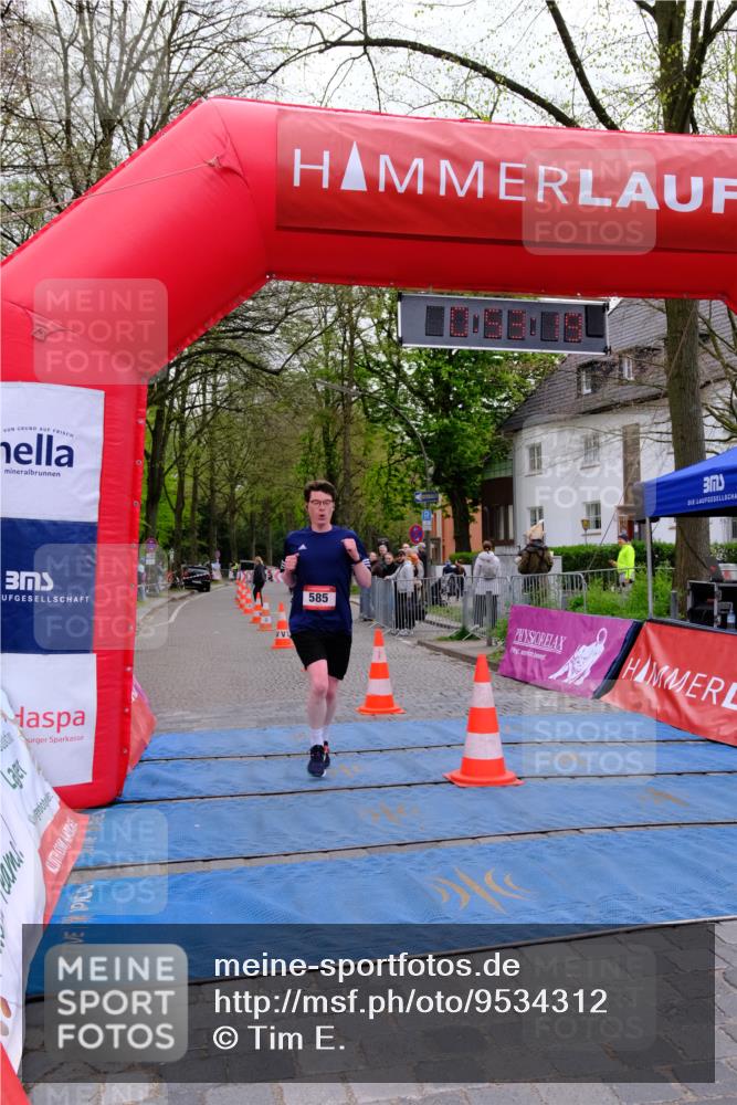 19.04.2026 - Hammer Lauf Tim E. http://msf.ph/oto/9534312 19.04.2026 10:38:27 Ziel 216, 585, 667 meine-sportfotos.de