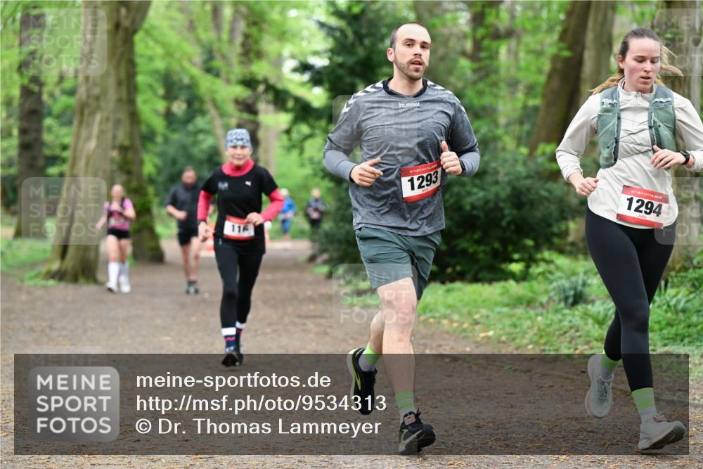 19.04.2026 - Hammer Lauf Dr. Thomas Lammeyer http://msf.ph/oto/9534313 19.04.2026 10:16:21 Laufen 1293, 1294 meine-sportfotos.de