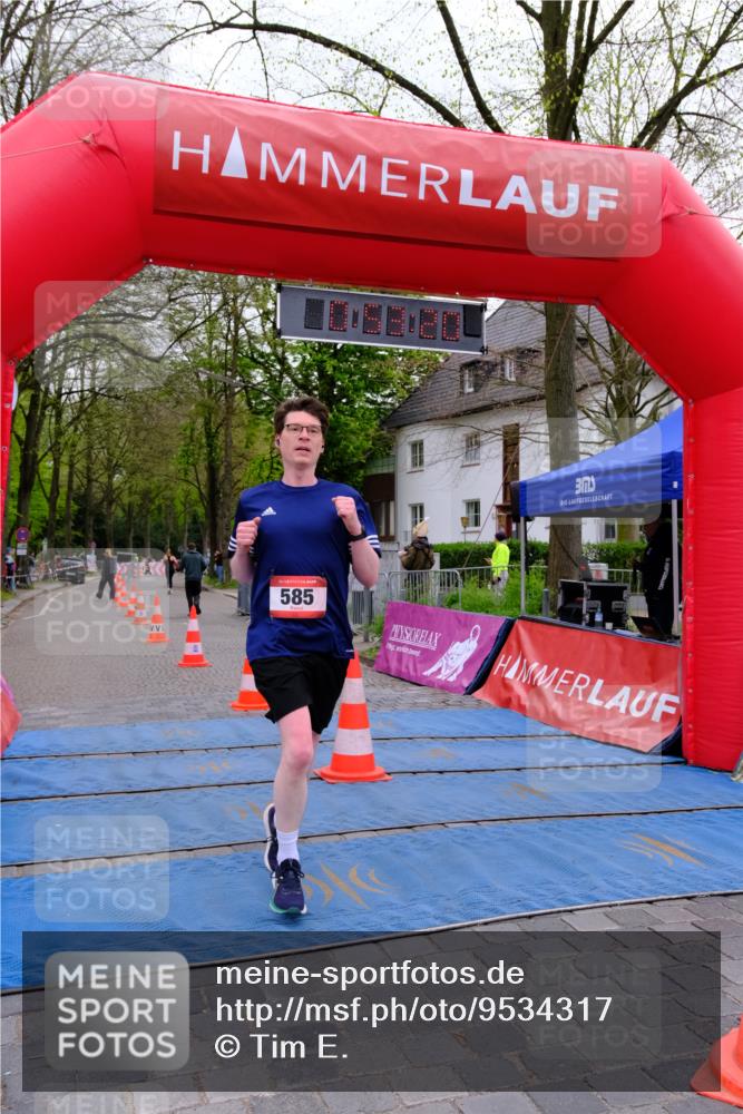 19.04.2026 - Hammer Lauf Tim E. http://msf.ph/oto/9534317 19.04.2026 10:38:28 Ziel 585, 667, 1828 meine-sportfotos.de