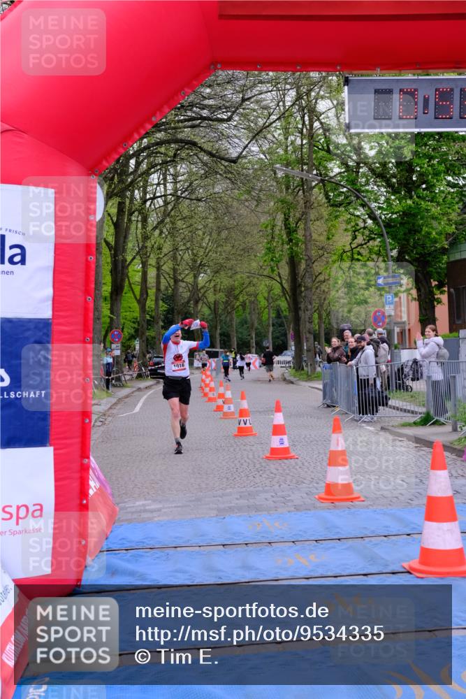 19.04.2026 - Hammer Lauf Tim E. http://msf.ph/oto/9534335 19.04.2026 10:38:50 Ziel 652, 1016, 1738, 1783 meine-sportfotos.de