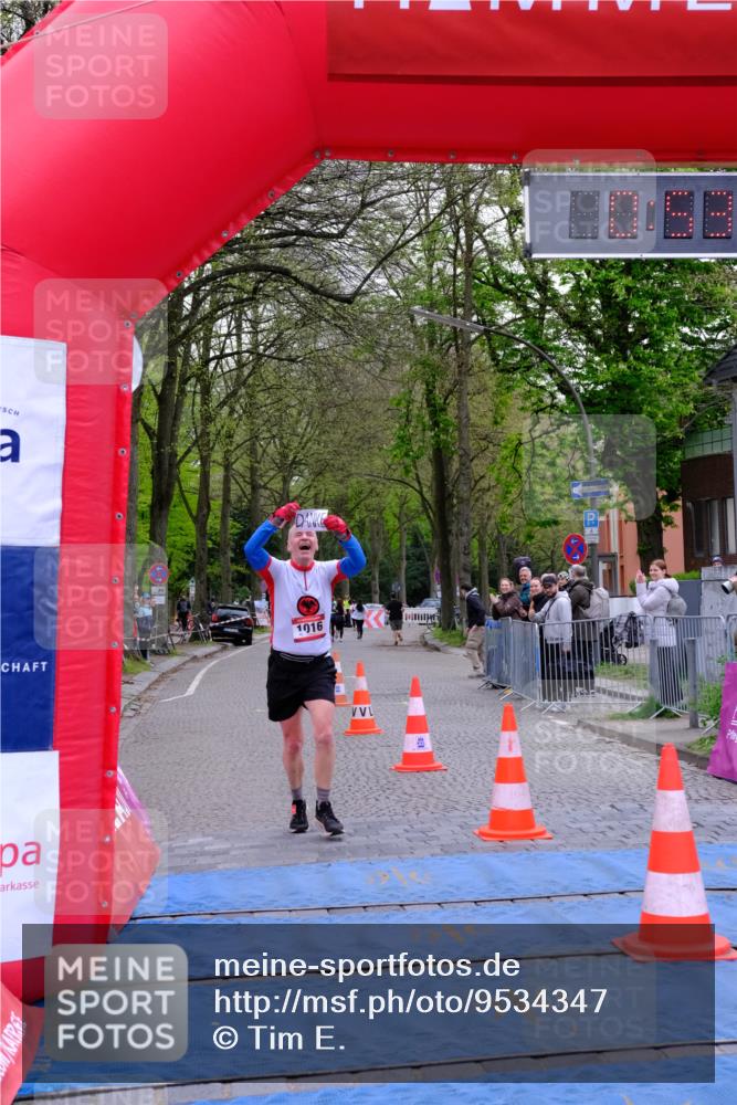 19.04.2026 - Hammer Lauf Tim E. http://msf.ph/oto/9534347 19.04.2026 10:38:52 Ziel 652, 1016, 1696, 1783 meine-sportfotos.de