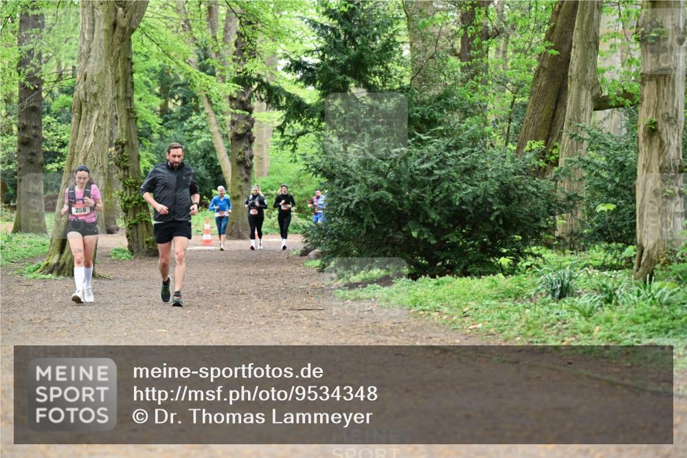 19.04.2026 - Hammer Lauf Dr. Thomas Lammeyer http://msf.ph/oto/9534348 19.04.2026 10:16:24 Laufen 258 meine-sportfotos.de
