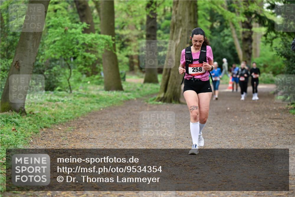 19.04.2026 - Hammer Lauf Dr. Thomas Lammeyer http://msf.ph/oto/9534354 19.04.2026 10:16:29 Laufen 258 meine-sportfotos.de