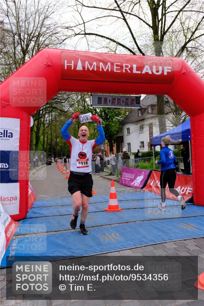 19.04.2026 - Hammer Lauf Tim E. http://msf.ph/oto/9534356 19.04.2026 10:38:53 Ziel 652, 1016, 1696, 1783 meine-sportfotos.de