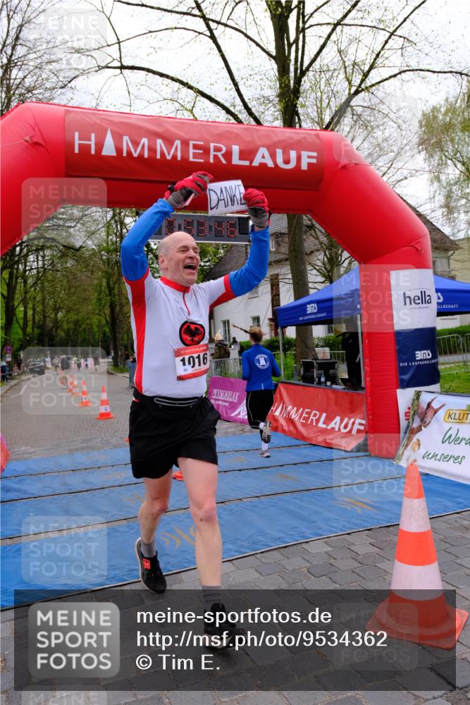 19.04.2026 - Hammer Lauf Tim E. http://msf.ph/oto/9534362 19.04.2026 10:38:54 Ziel 652, 1016, 1696, 1783 meine-sportfotos.de