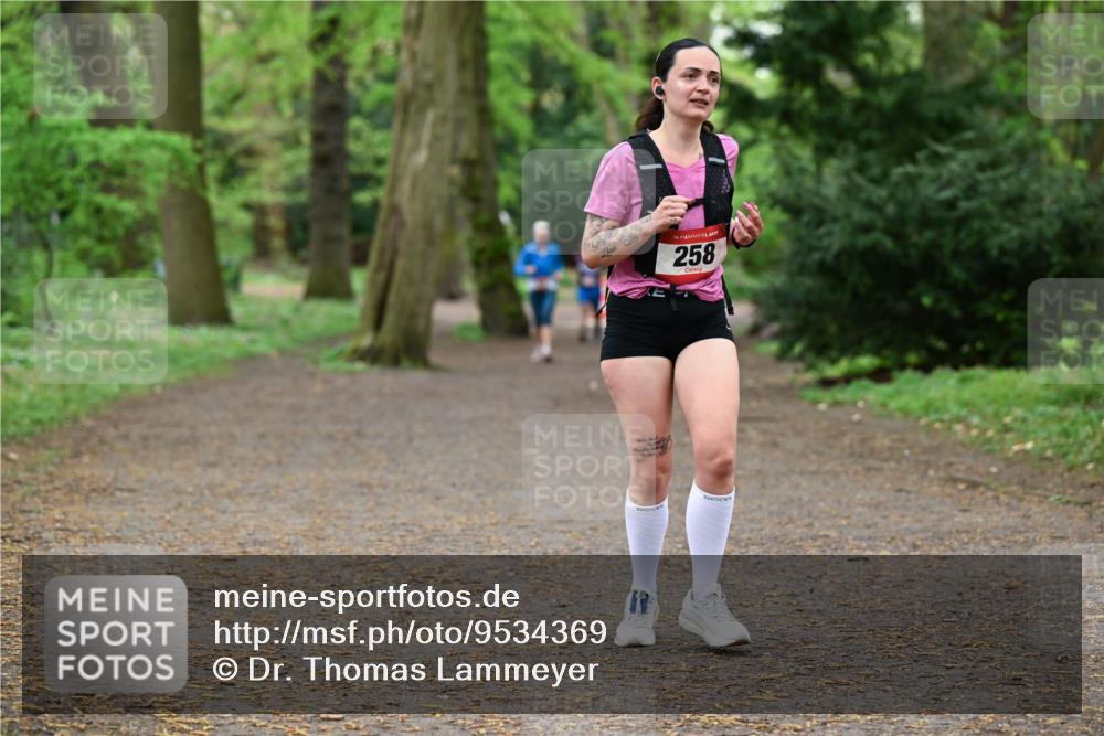19.04.2026 - Hammer Lauf Dr. Thomas Lammeyer http://msf.ph/oto/9534369 19.04.2026 10:16:31 Laufen 258 meine-sportfotos.de