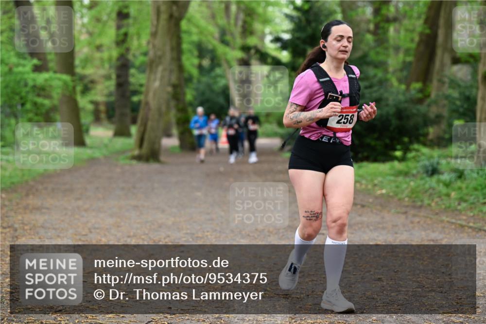19.04.2026 - Hammer Lauf Dr. Thomas Lammeyer http://msf.ph/oto/9534375 19.04.2026 10:16:32 Laufen 258 meine-sportfotos.de