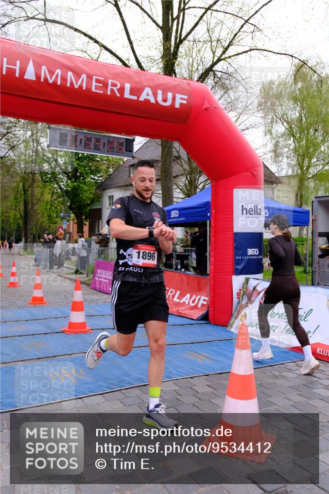 19.04.2026 - Hammer Lauf Tim E. http://msf.ph/oto/9534412 19.04.2026 10:39:34 Ziel 329, 1074, 1896 meine-sportfotos.de