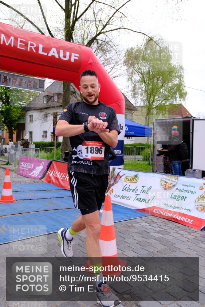 19.04.2026 - Hammer Lauf Tim E. http://msf.ph/oto/9534415 19.04.2026 10:39:35 Ziel 329, 1074, 1896 meine-sportfotos.de