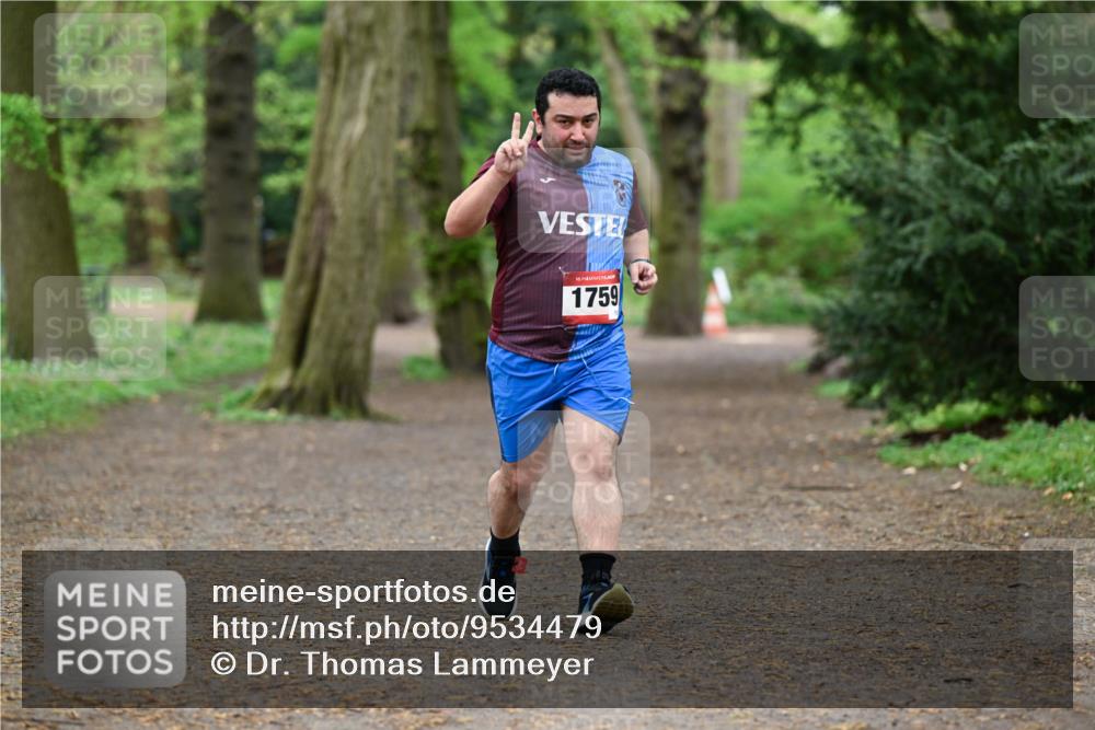19.04.2026 - Hammer Lauf Dr. Thomas Lammeyer http://msf.ph/oto/9534479 19.04.2026 10:16:48 Laufen 1759 meine-sportfotos.de