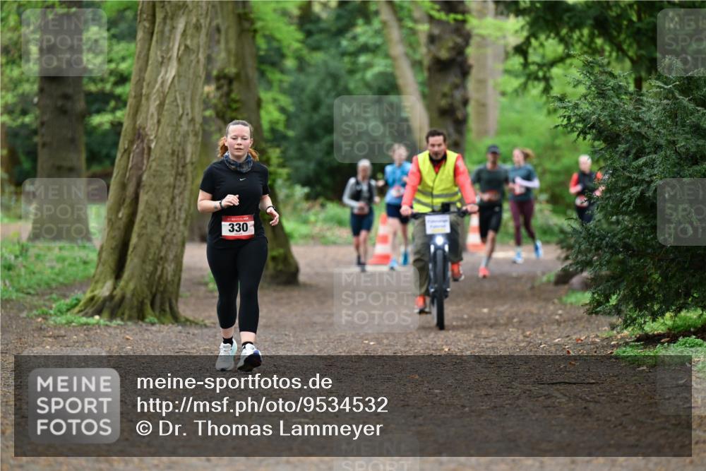 19.04.2026 - Hammer Lauf Dr. Thomas Lammeyer http://msf.ph/oto/9534532 19.04.2026 10:16:55 Laufen 330 meine-sportfotos.de