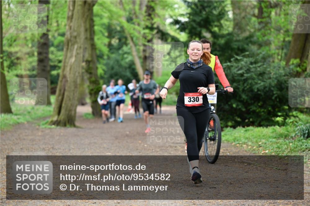 19.04.2026 - Hammer Lauf Dr. Thomas Lammeyer http://msf.ph/oto/9534582 19.04.2026 10:17:00 Laufen 330 meine-sportfotos.de