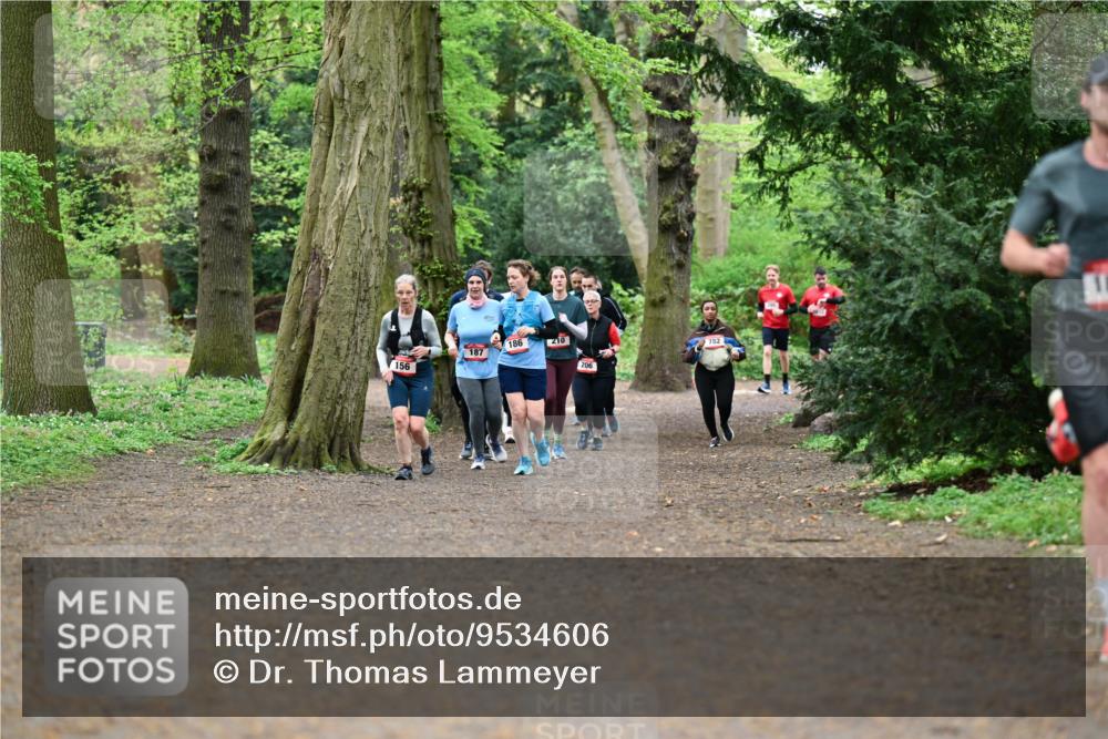 19.04.2026 - Hammer Lauf Dr. Thomas Lammeyer http://msf.ph/oto/9534606 19.04.2026 10:17:03 Laufen 186, 210, 187, 156, 206, 5782 meine-sportfotos.de