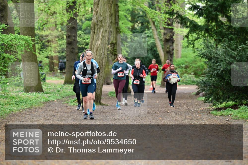 19.04.2026 - Hammer Lauf Dr. Thomas Lammeyer http://msf.ph/oto/9534650 19.04.2026 10:17:08 Laufen 210, 206, 782 meine-sportfotos.de